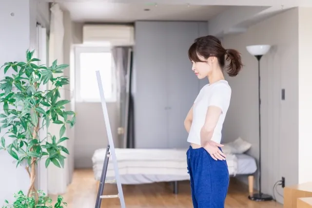 美脚になる簡単ストレッチ！X脚改善に効果的な方法とは？